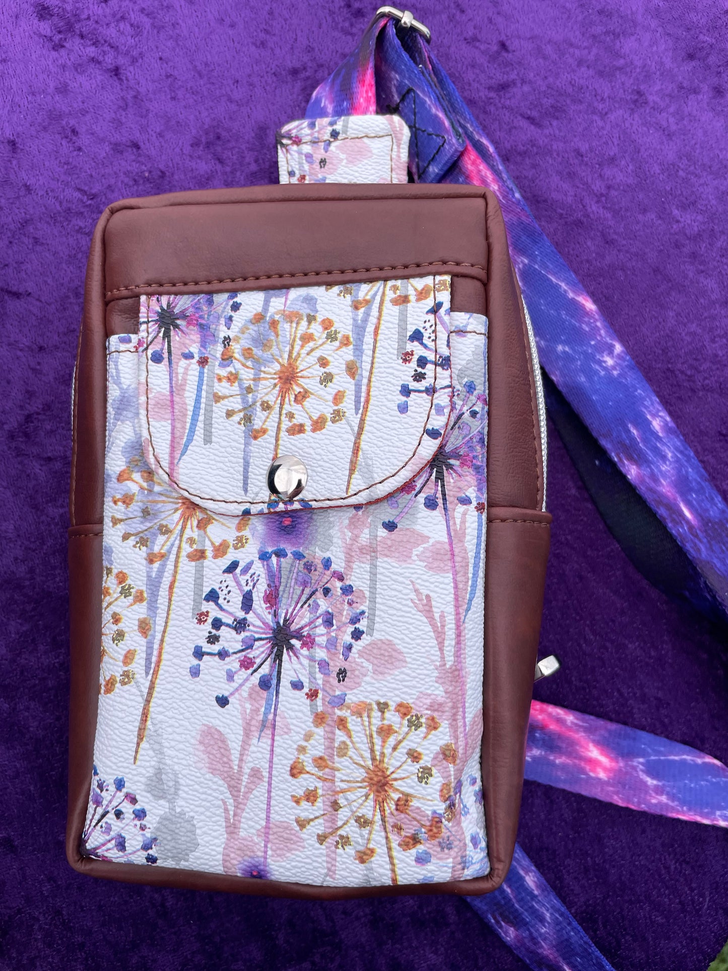 Quiver Sling Bag